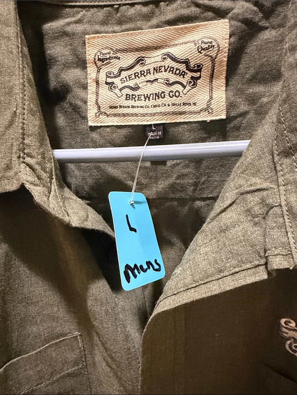 Casual Olive Green Long-Sleeve Button-Down Shirt